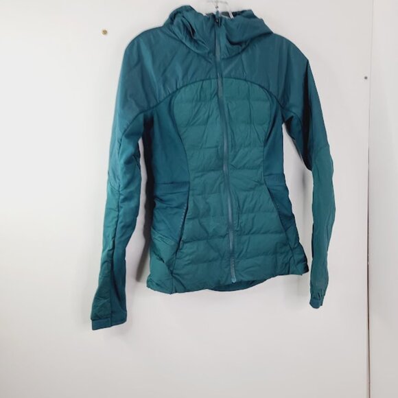 Lululemon Women's Teal Running Down for It All Thermal Puffer Jacket Size 4 - Picture 2 of 7